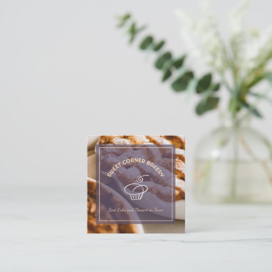 Kundenspezifischer Foto Cake Bakery Logo QR Code Quadratische Visitenkarte (Stehend Vorderseite)
