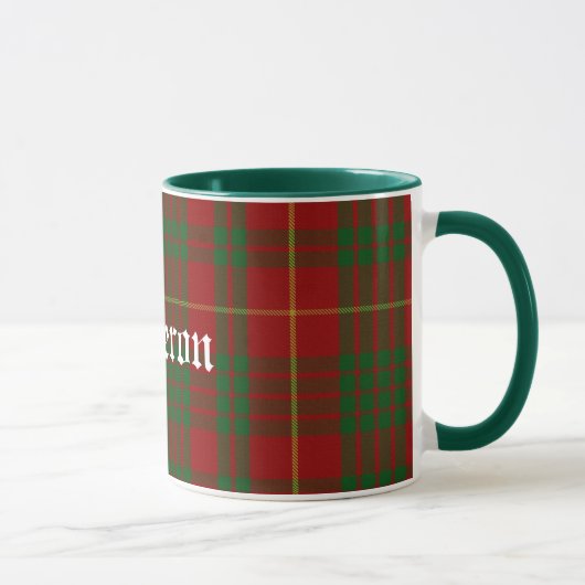 Kundenspezifischer traditioneller CameronTartan Tasse (Rechts)