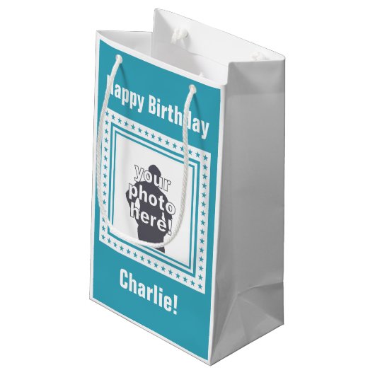 KUNDENSPEZIFISCHES FOTO-, TEXT- u. FARBgeschenk Kleine Geschenktüte (Rückseite Schrägansicht)