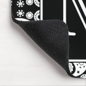 Kundenspezifisches Monogramm auf einfarbigem Mousepad (Ecke)