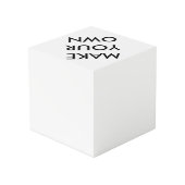 Kundenspezifisches personalisiertes großes 4" würfel (Rückseite Schrägansicht)