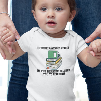 Künftige Bücherstapel für ältere Leser Baby Strampler