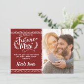 KÜNFTIGE FRAU. Cranberry Red Brautparty Foto Einladung (Stehend Vorderseite)