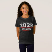 Künftige Klasse 2028 überlebte und ging 8. Klasse T-Shirt (Vorne ganz)