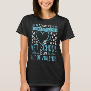 Künftige Veterinärklinik T-Shirt