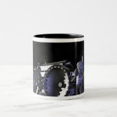 Künftige Weltraumforschungsmissionen 9 Zweifarbige Tasse (Mittel)