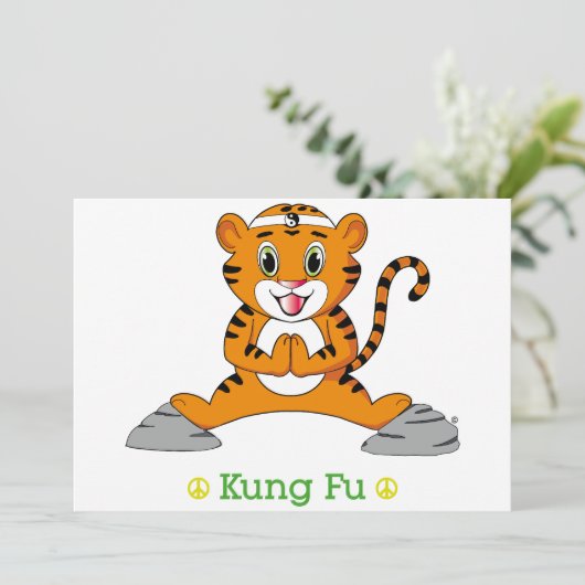 Kung Fu Tiger™ Einladung (Stehend Vorderseite)