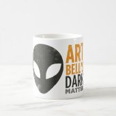 Kunst-Bell dunkle Angelegenheit (alien-Kopf) Kaffeetasse (Mittel)