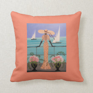 KUNST-DEKO, DAME ON A BOAT, KISSEN