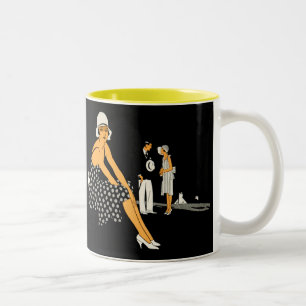 Kunst-Deko-Frau beschuht Polka-Punkt-Schwarzes Zweifarbige Tasse