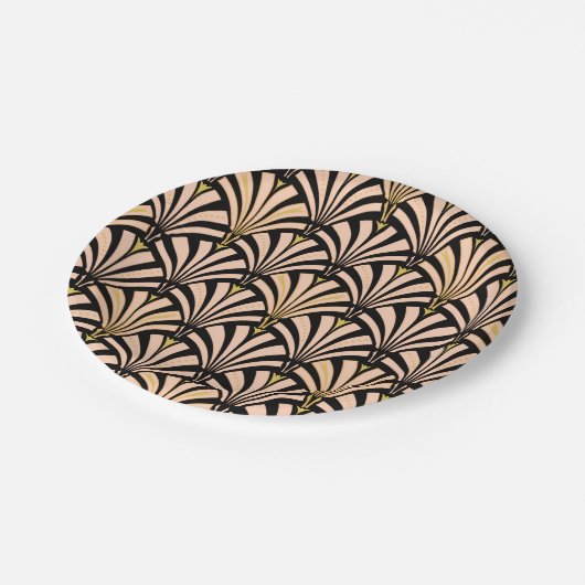 Kunst-Dekofanmuster - Pfirsich auf Schwarzem Pappteller (Schrägansicht)