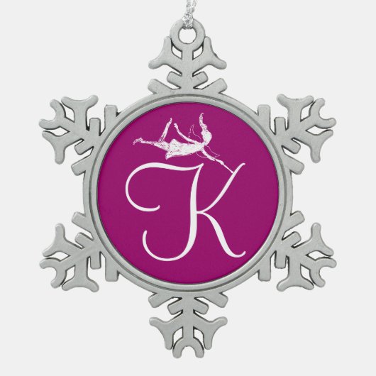 Kunst-Fee-Initiale: K Schneeflocken Zinn-Ornament (Vorderseite)