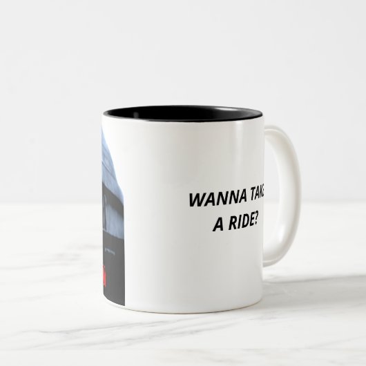 KUNST-GLOCKE WOLLEN, UM EINE FAHRkaffee-TASSE ZU Zweifarbige Tasse (VorderseiteRechts)