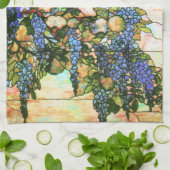 Kunst Nouveau Tiffany Buntglas-Natur Handtuch (Gefaltet)