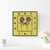 Kunst und Handwerk Quadratische Wanduhr (Zuhause)