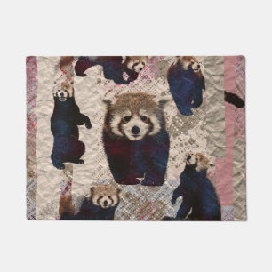 Kunstcollage der Mischmedien des roten Pandas Fußmatte