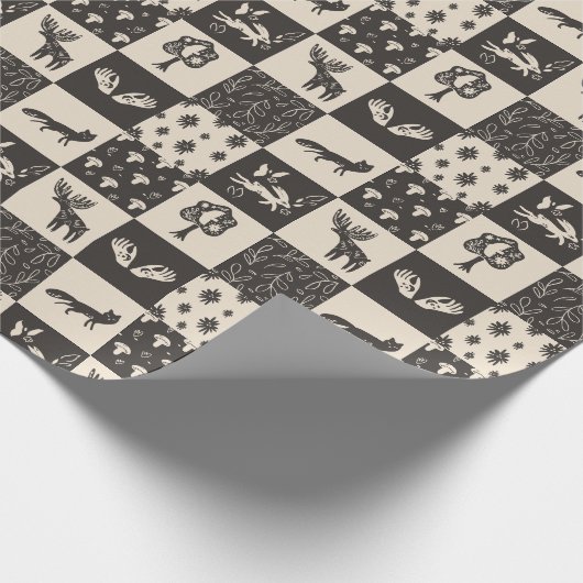 Kunstdruckpatchwork aus Holz mit Elche Geschenkpapier (Ecke)