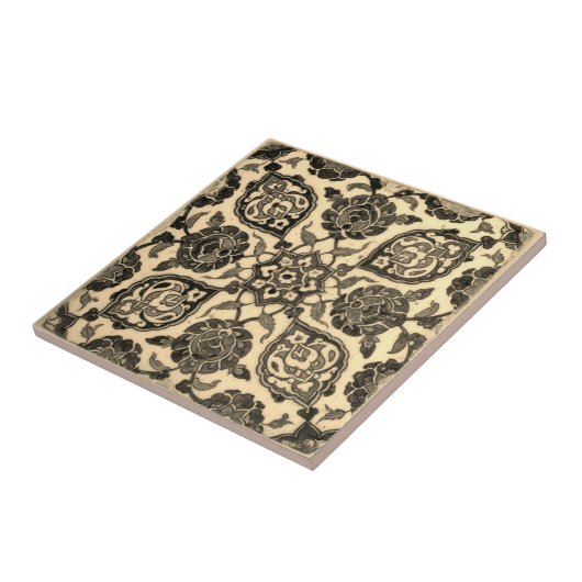 Kunsthandwerk in Europa in Gold in Beige Fliese (Seite)