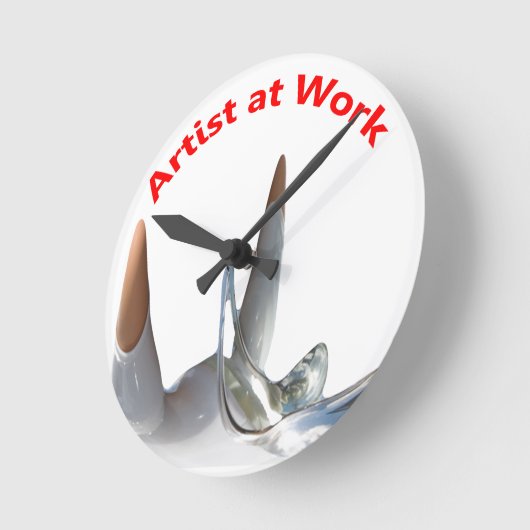 Künstler am Arbeitsplatz Runde Wanduhr (Winkel)