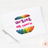 Künstler am Arbeitsplatz Runder Aufkleber (Umschlag)