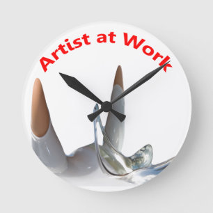 Künstler bei der Arbeit Runde Wanduhr