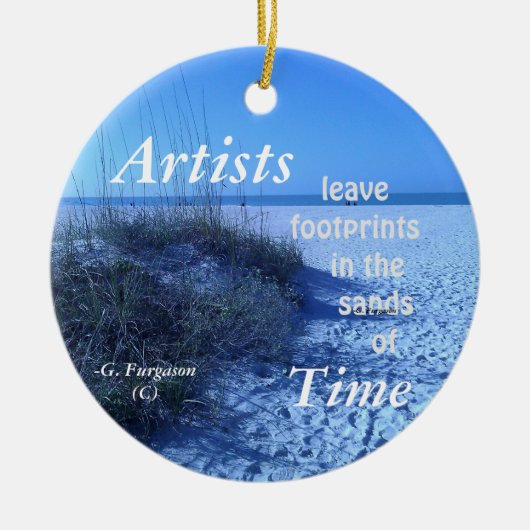 KÜNSTLER VERLIESS FOOTPRINTS KERAMIK ORNAMENT (Vorne)