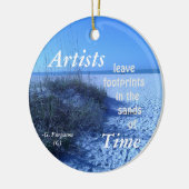 KÜNSTLER VERLIESS FOOTPRINTS KERAMIK ORNAMENT (Links)