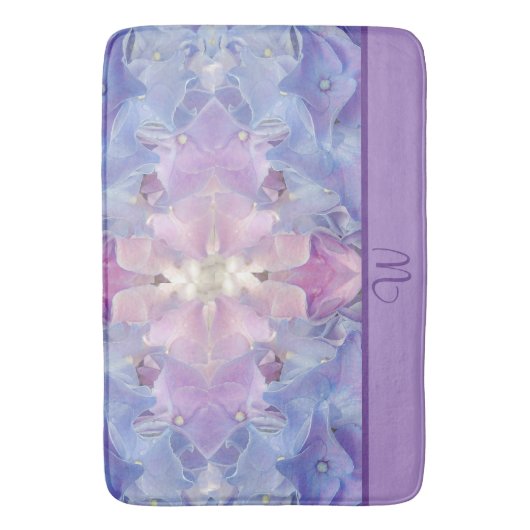 Künstlerisch-rosa-blaues Floral-Hydrangea Monogram Badematte (Vorderseite Vertikal)