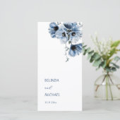 Künstlerische blaue Blumen | Hochzeitsprogramm (Stehend Vorderseite)