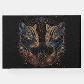 Künstlerische Feline Circle Twin Cats Gästebuch (Rückseite)