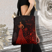 Künstlerische Frau im Roten Kleid