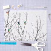 Künstlerische helle Vögel auf Baumasten Seidenpapier (Handwerk)