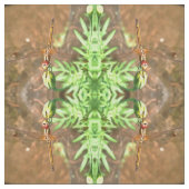 Künstlerische Libellenruhe auf einer Blume Stoff (Muster)