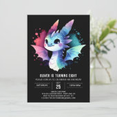 Künstlerischer Charming Dragon Birthday Einladung (Stehend Vorderseite)