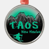 Künstlerischer Skifahrer Taos New Mexiko Ornament Aus Metall (Vorne)