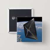 Künstlerisches Konzept von NanoSail-D im Weltraum Button (Vorne & Hinten)