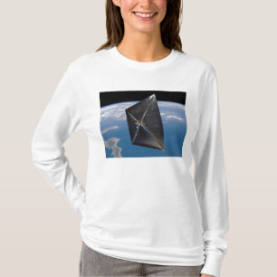 Künstlerkonzept von NanoSail-D im Raum T-Shirt
