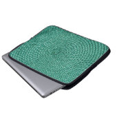 Künstlich geflochtene grüne Stoffstruktur. Laptopschutzhülle (Vorne Knopf)