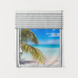 Künstliches Fenster mit Blindfarben mit Blick auf Wandteppich