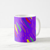 Kunstmuster auf brüchig lila kaffeetasse (VorderseiteRechts)