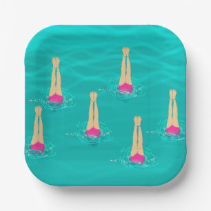 Kunstschwimmer schwimmen unter Wasser Pappteller