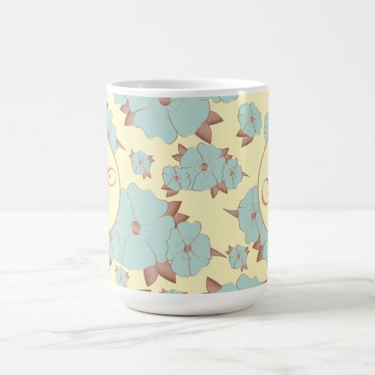 Kupfer Blassblüte Aquamarine Blüte auf Pastellgelb Kaffeetasse (Mittel)