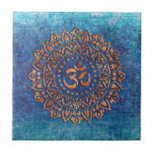 Kupfer Farbe Ohm Symbol Mandala auf blauem Hinterg Fliese (Vorderseite)