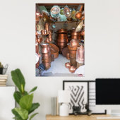 Kupfertöpfe auf dem Markt Poster (Heimbüro)