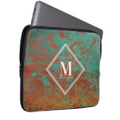 Kupfertürkis-Metallic-Textur Monogramm Laptopschutzhülle (Vorne Rechts)