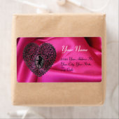 KUPID LACE HERZ, FUCHSIA SILK KLOTH, rosa schwarz (Insitu)