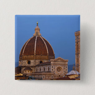 Kuppel der Kathedrale Santa Maria del Fiore in war Button