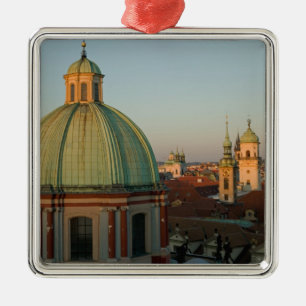 Kuppel der Kirche des Heiligen Franziskus, Prag, T Ornament Aus Metall