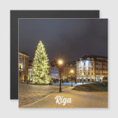Kuppelplatz mit Weihnachtsbaum im Riga Magnet (Vorne/Hinten)