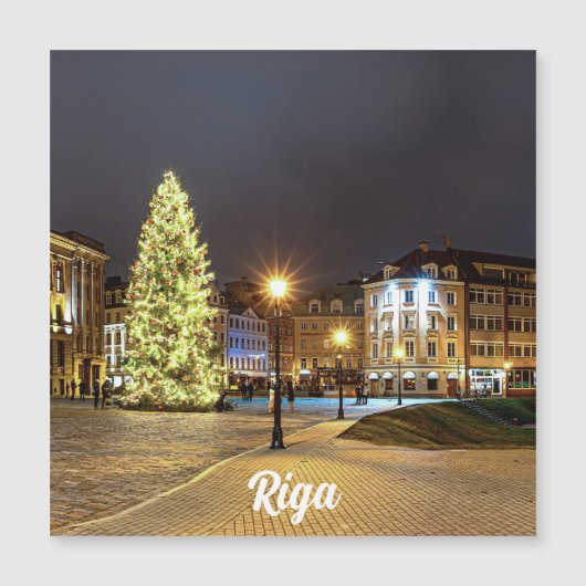 Kuppelplatz mit Weihnachtsbaum im Riga Magnet (Vorderseite)